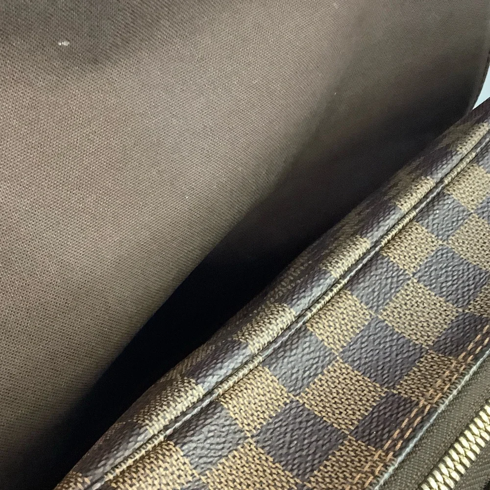 GUC Louis Vuitton Naviglio Damier Ebene Messenger